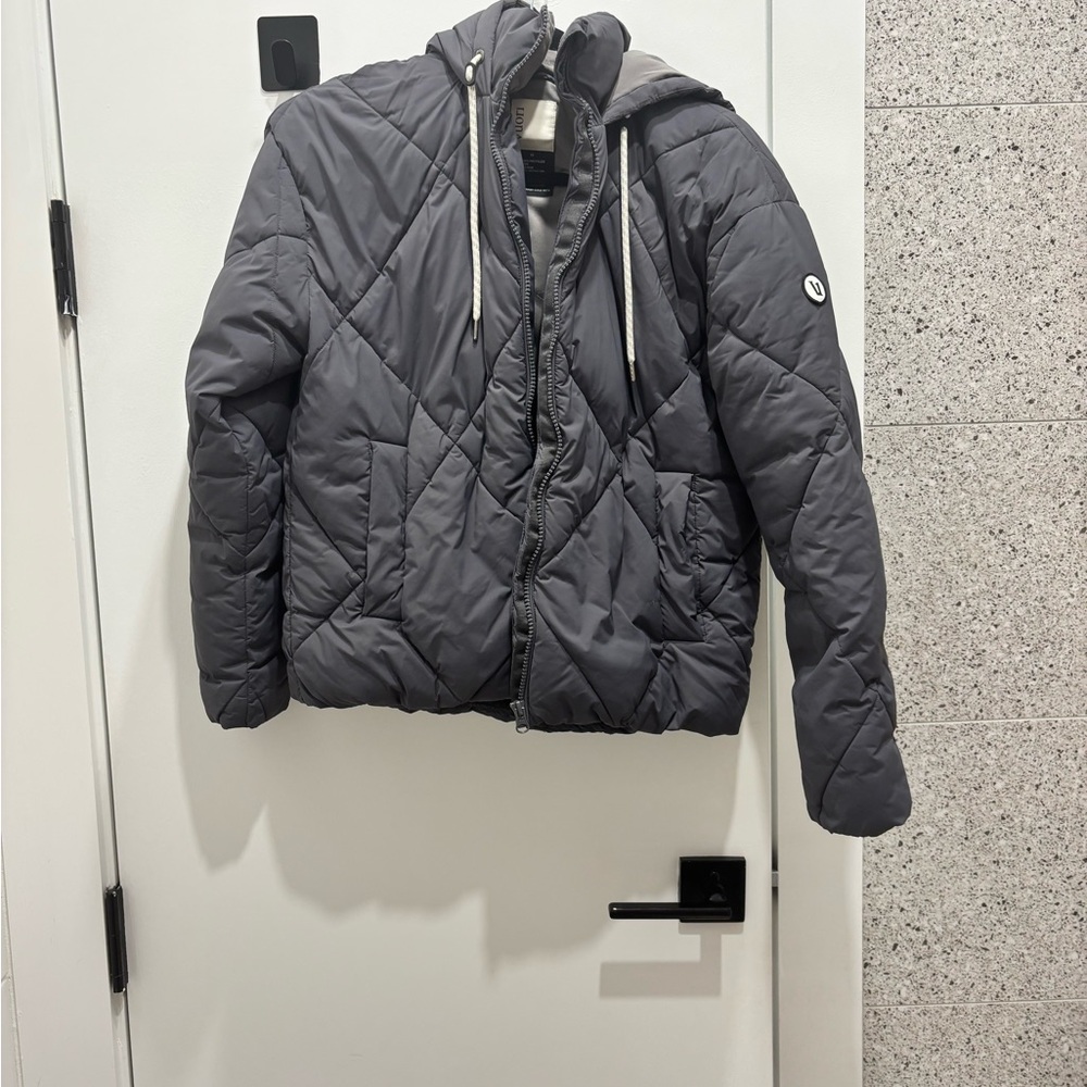 Vuori Grey Insulated Jacket